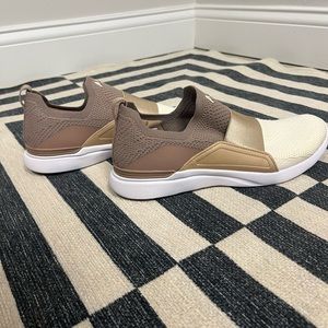 APL Women’s Techloom Bliss Running Shoe